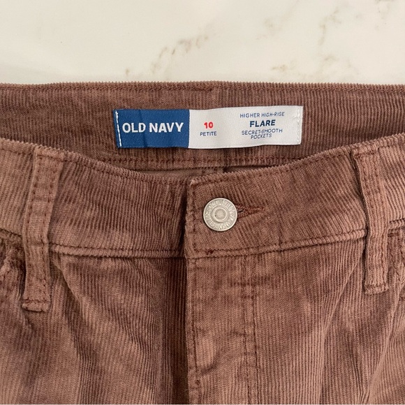 WORN ONCE! Old Navy Woman’s Higher High-Rise Flare Brown Corduroy Pants - Picture 7 of 15